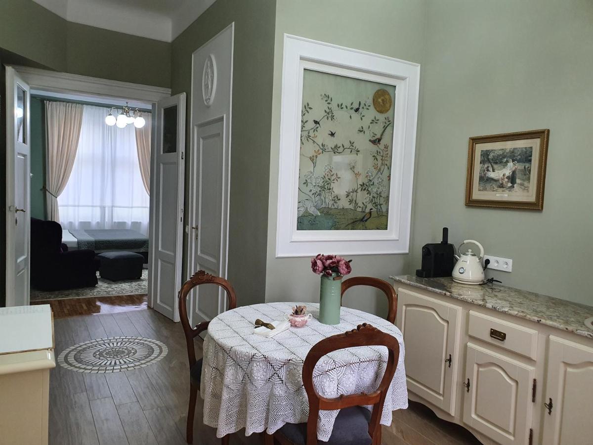 Elisabeth Apartment 오라데아 외부 사진